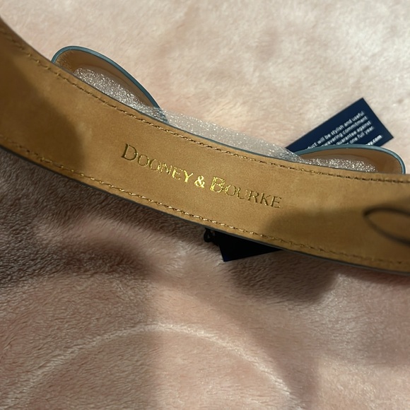 Dooney & Bourke Disney Ears, new in dust bag - Picture 2 of 4